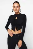 Mokrega videza Kratki topi za dame image