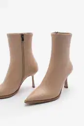 Women's Heeled Boots Pointed Toe Goblet Heel Casual Classic Boots Holes beige