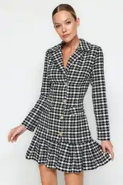Black Flounce Button Podrobna tkana obleka Tweed