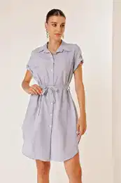 Sayg modra rta prozorna obleka s pasom, kratkimi rokavi in gumbi spredaj