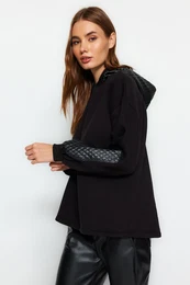 Black Thick Fleece Quilted Oversize/Wide Cut Hooded Knitted Sweatshirt