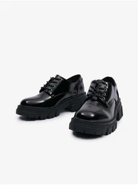 Women's moccasins
