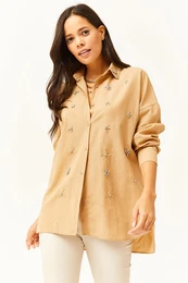 Women's Six Oval Woven Shirt with Camel Collar and Stones on the Front