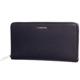 Woman's Wallet 5905655074916