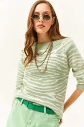 Women's Aqua Green Boat Neck Zebra Soft Textured Bearded Sweater
