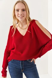 Women's Burgundy V-Neck Decollete Loose Knitwear Blouse