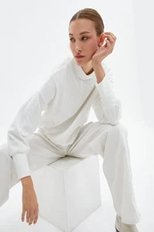 Women's White Sweatshirt