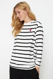 White Single Jersey Striped Heart Embroidered Long Sleeve Knitted Tunic T-shirt