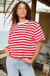 Red Striped 100% Cotton Asymmetrical Loose/Relaxed Cut Knitted T-Shirt