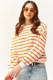 Women's White Neon Orange Basic Soft Textured Loose Sweatshirt