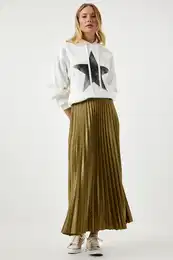 Happiness stanbul Women's Dark Oil Green Shiny Finish Pleated Knitted Skirt