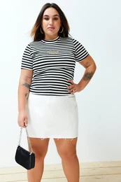 Curve Black-White Striped Embroidery Detail Plus Size Knitted T-shirt