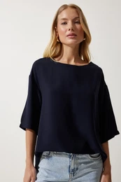 Happiness stanbul Women's Navy Blue Crew Neck Flowy Viscose Blouse
