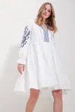 Bela Bombažne Obleke Broderie anglaise za dame image