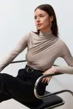 Eleganten Majice za dame image