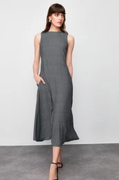 BlackGeometric Patterned Straight Cut Midi Woven Dress