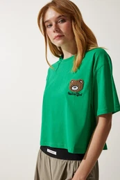 Happiness stanbul Women's Green Teddy Bear Crest Crop Knitted T-Shirt
