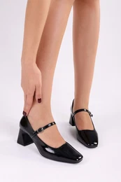 Women's Rylee Black Patent Leather Casual Heel Shoes