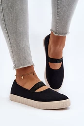 Women's shoes