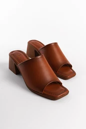 Single Strap Blunt Toe Medium Heel Women's Slippers