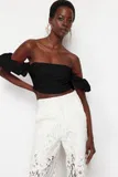 Bela Off-Shoulder Čipkasti topi za dame image