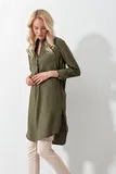 Temno zelena Dolga Bluza za dame image
