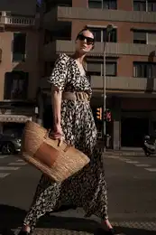 Women's patterned dress - black