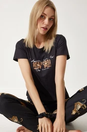 Happiness stanbul Women's Black Tiger Patterned Buckle T-Shirt Trousers Knitted Pajamas Set