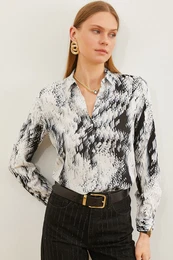 Women's Geometric Black Patterned Woven Viscose Shirt