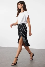 Black Polka Dot Ruffle Slit Flexible Midi Knitted Skirt