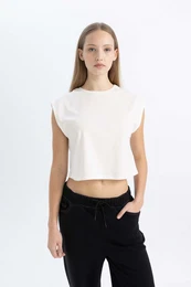 Cool Loose Fit Sleeveless T-Shirt