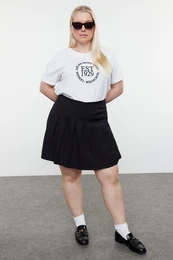 Curve Black Pleated Woven Shorts Skirt