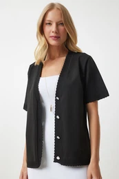 Happiness stanbul Women's Black Stylish Buttoned Seasonal Knitwear Cardigan