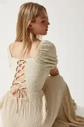 Happiness stanbul Women's Vanilla Heart Collar Textured Summer Knitted Dress