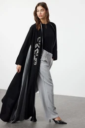 Black Embroidered Detailed Medina Silk Woven Cap & Abaya & Abaya