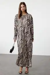Beige Crinkle Knit Animal Zebra Pattern Dress