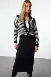 Black Soft Texture Color Block Knitwear Cardigan