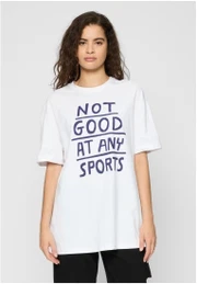 Nen dobr na dn sportovn triko bl
