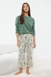 Green Floral Capri Knitted Pajamas Set