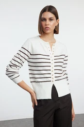 Ecru Soft Texture Crew Neck Jacket Look Knitwear Cardigan