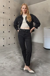 Black Regular Waist Slim Mom Jeans
