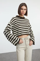Khaki Soft Texture Crew Neck Crop Knitwear Sweater