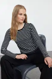 Black Striped Fitted Stretch Knitted Blouse