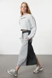 Gray Parachute Detailed Elastic Waist Relaxed/Comfortable Fit Midi Skirt