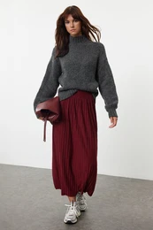 Burgundy High Waist Pleated Stretchy Maxi Knitted Skirt