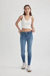 Rebeca Skinny Fit Normal Waist Skinny Leg Long Jeans