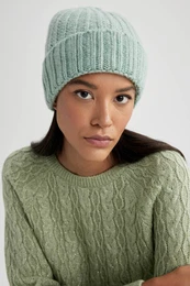 Women's Knitwear Beanie