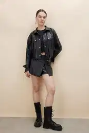 Regular Fit Normal Waist Faux Leather Shorts Skirt