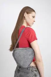 Women's Heart Shaped Jean Shoulder Bag