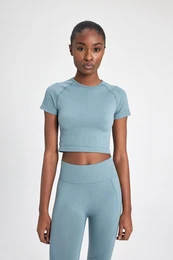 Fit Crop Crew Neck Sportsman Seamless Short Sleeve T-Shirt